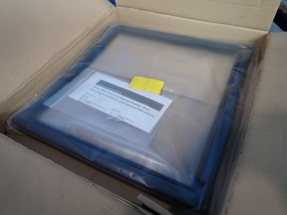 Eaton Door Escutcheon W/ Gasket - Izmx-deg40-f-1