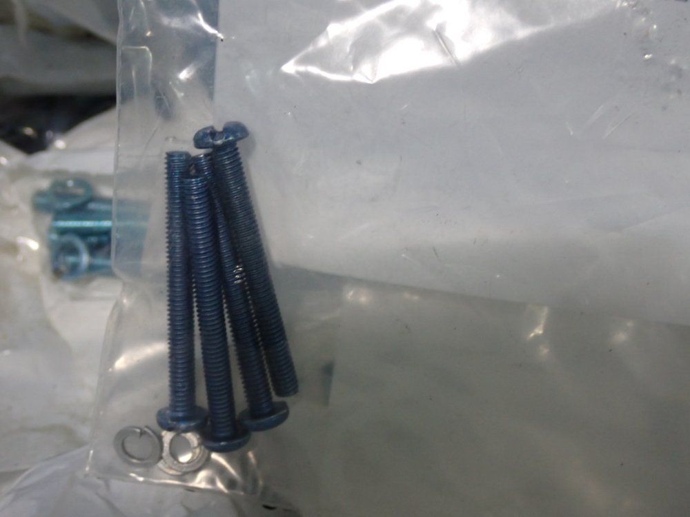 Eaton Screws