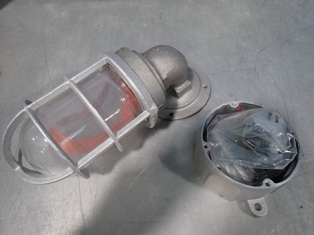 Pauluhn Industrial Globe & Guard - 707a