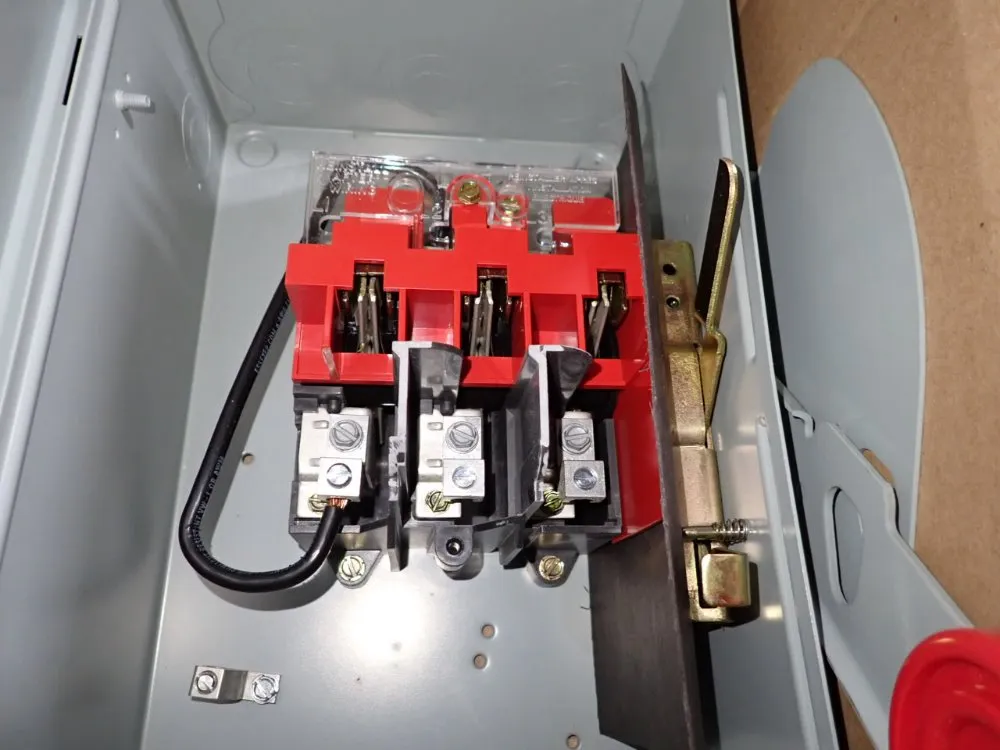 Eaton Starters/non-fusible Disconnect - C799b15 / Dh262ugk