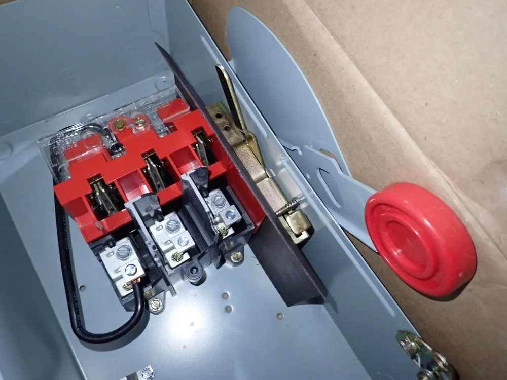 Eaton Starters/non-fusible Disconnect - C799b15 / Dh262ugk