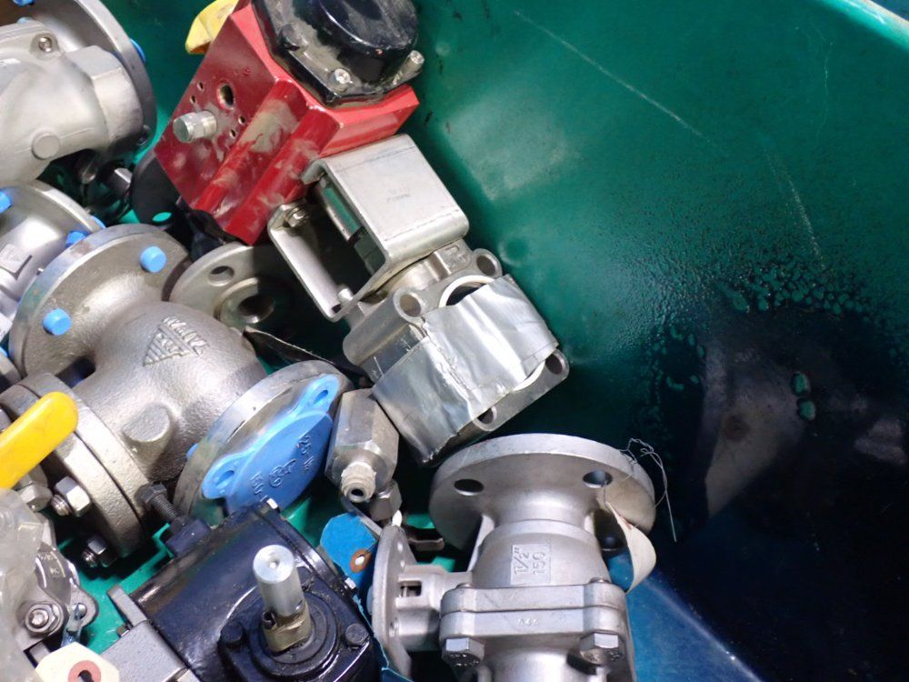 Assorted Valves / Actuators