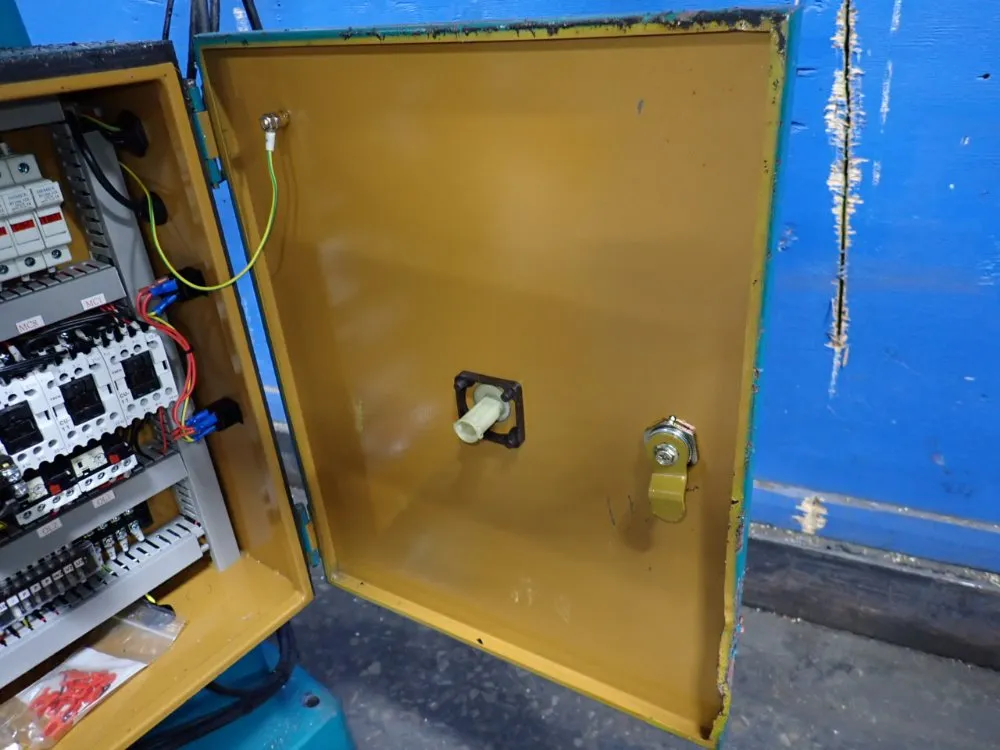 Clausing 10" X 54" Vertical Mill - 3vs08