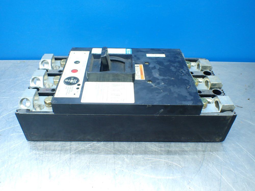 Challenger Circuit Breaker - Csm3800f