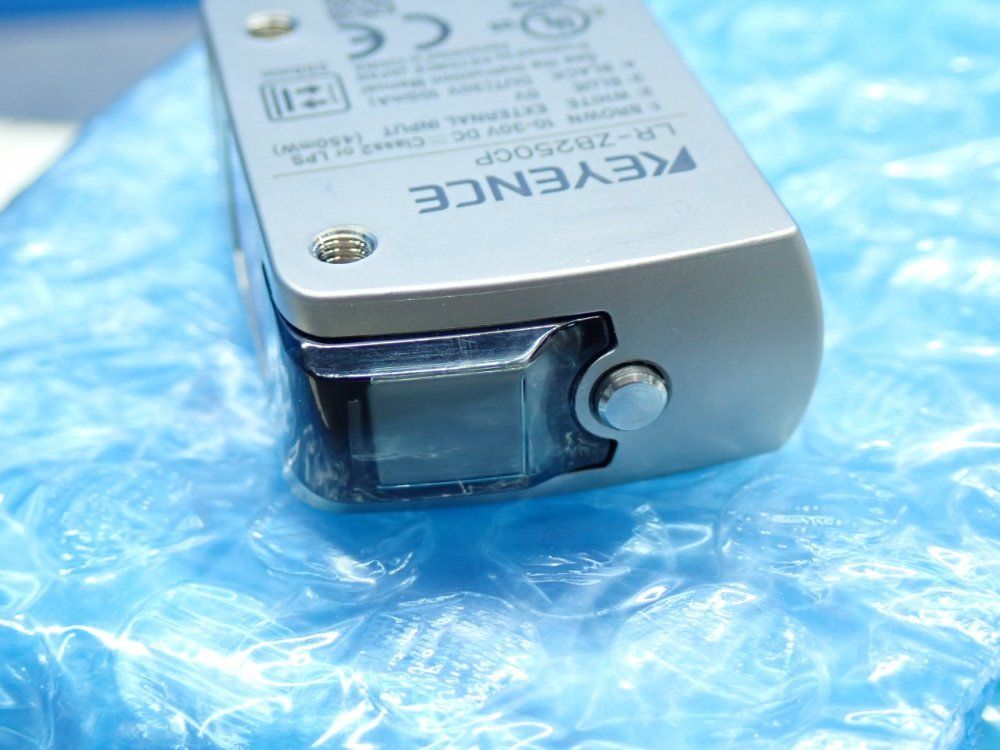 Keyence Lr-zb250cp Photoelectric Sensor - Lr-zb250cp