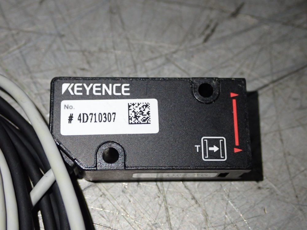 Keyence Laser Sensor - Lv-nh100