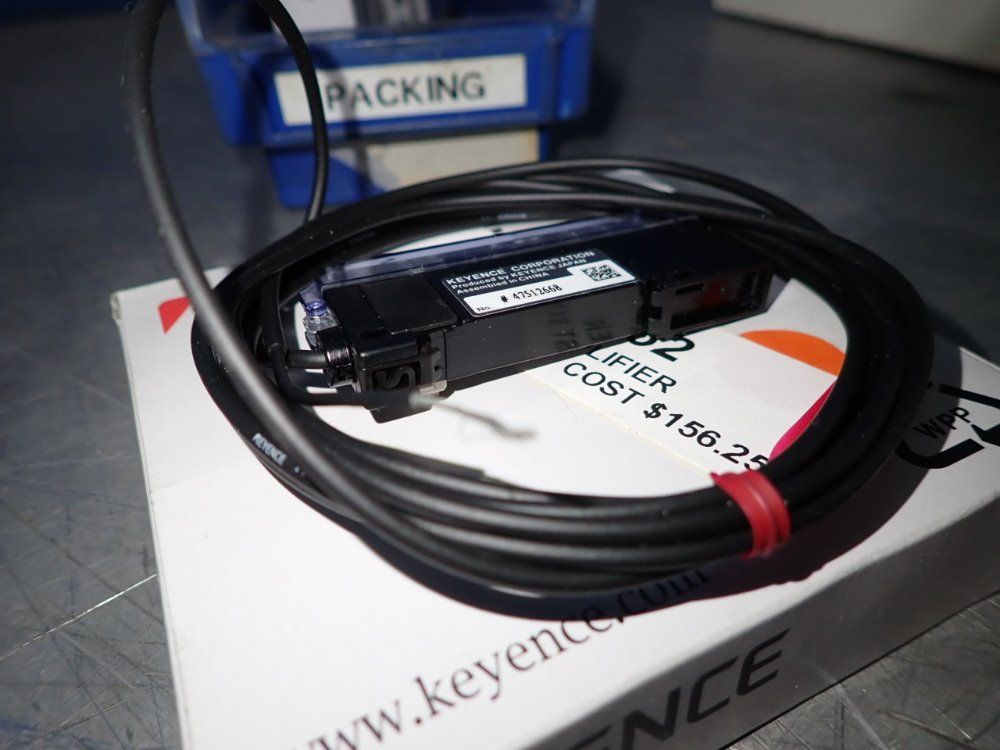 Keyence Amplifier - Es-m1