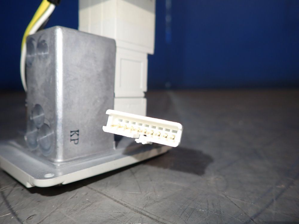 Smc Solenoid Valve - Sx3240-5ngs-q