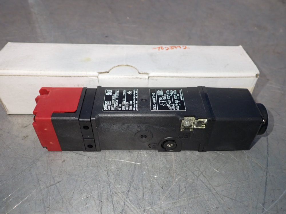 Omron Safety Door Lock - D4sl-n4hfg-d