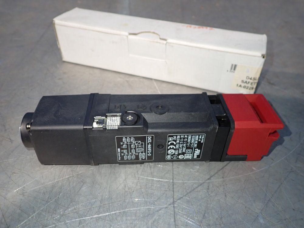 Omron Safety Door Lock - D4sl-n4hfg-d