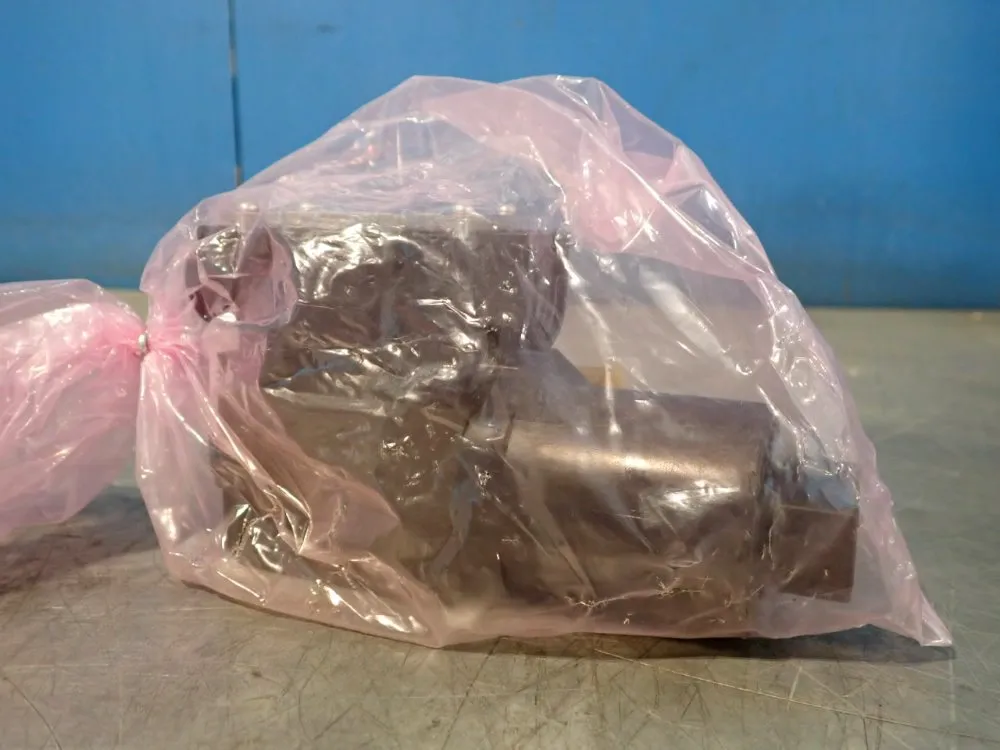 Toyooki Solenoid Directional Control Valve - Hd3-2s-bca-025d