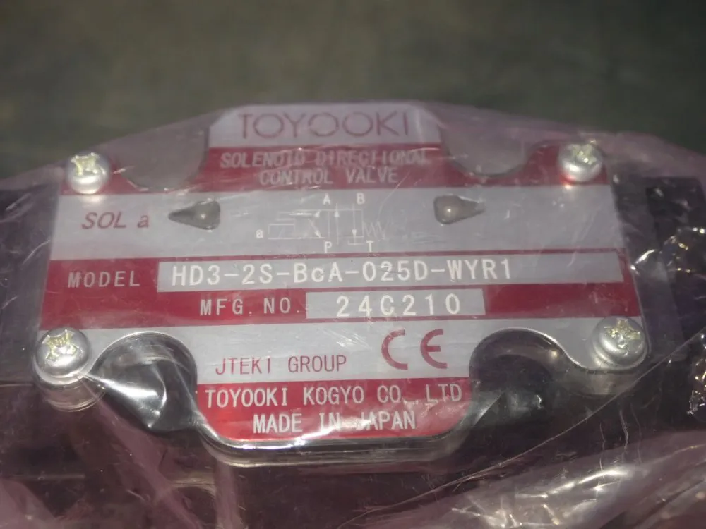 Toyooki Solenoid Directional Control Valve - Hd3-2s-bca-025d