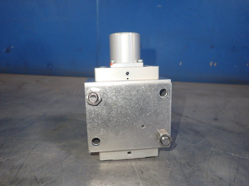 Perfection Servo/moog Valve - D765-606