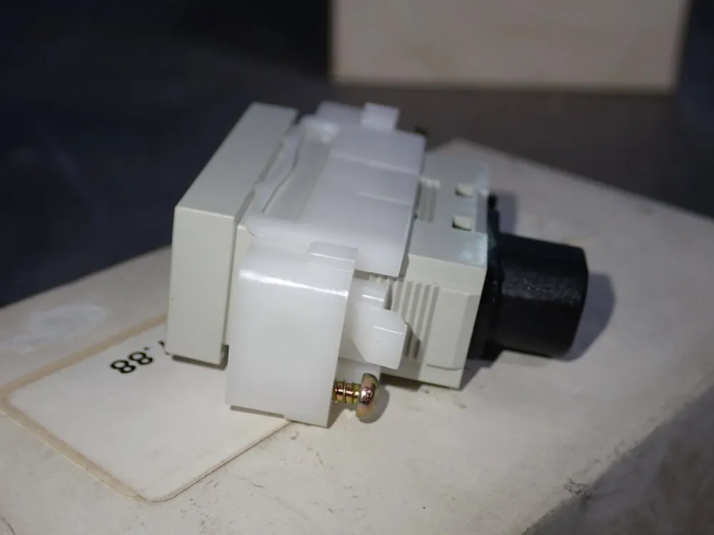 Sunx Pressure Switch - Dp4-52zp