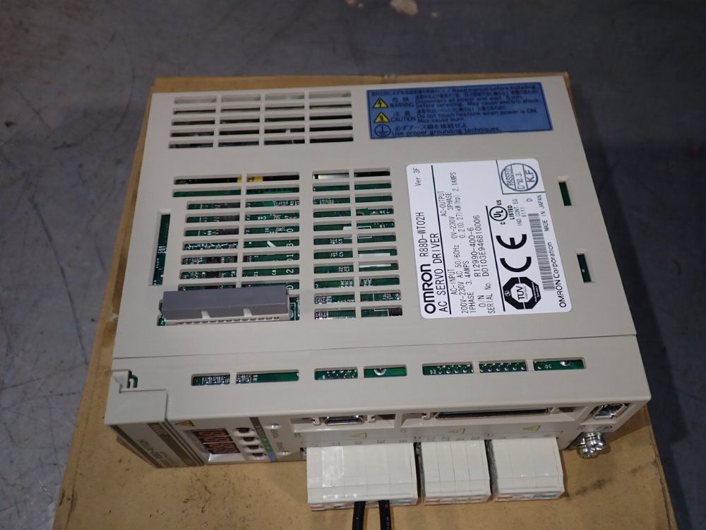 Omron Ac Servo Drive - R88d-wt02h