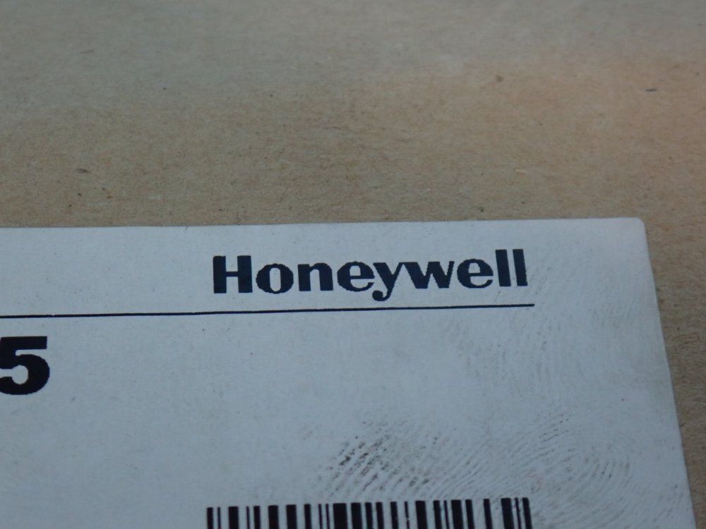 Honeywell 1.5" Diaphragm Gas Valve - V48a2185