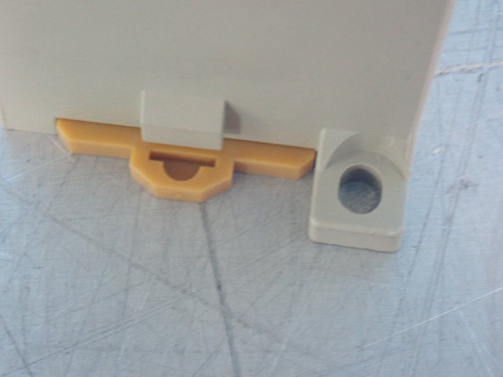 Omron Safety Relay - G9sa-321-t075