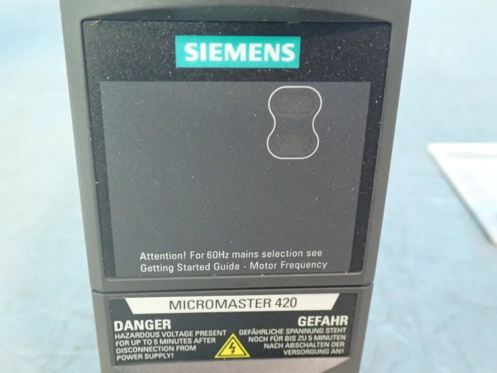 Siemens 0.37 Kw Inverter Drive - 6se6420-2uc13-7aa1