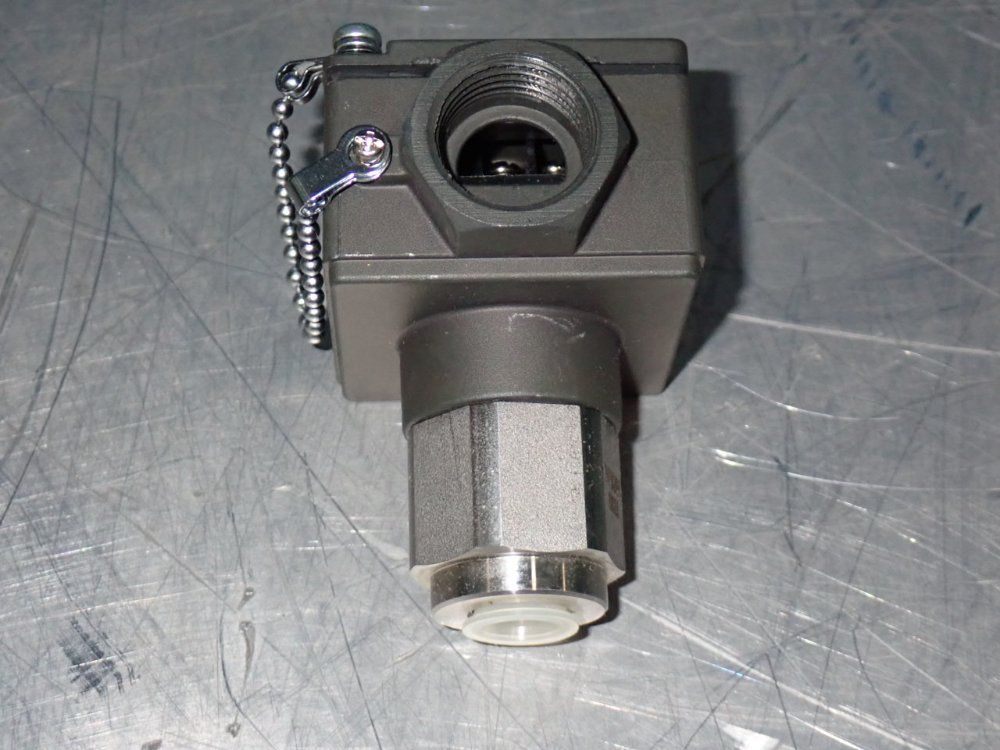 Taihei Boeki Co 30 Mpa Pressure Switch - Pza10r