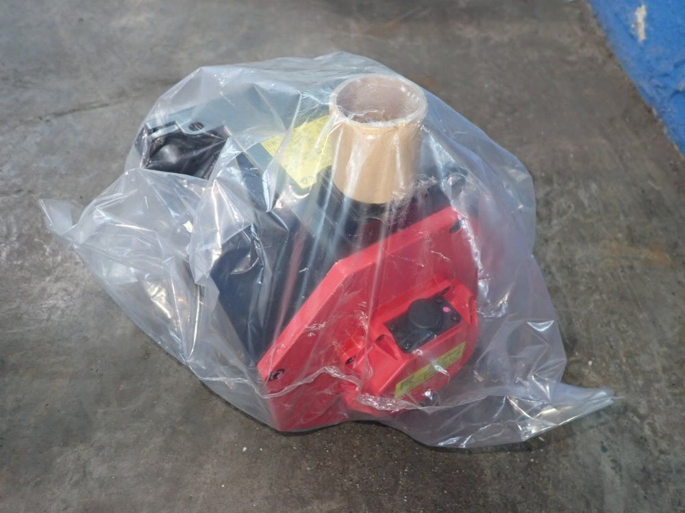 Fanuc 3 Kw Servo Motor - A06b-0243-b101