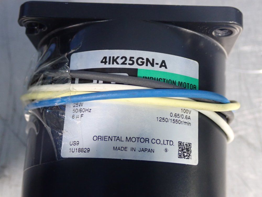 Oriental Motor Induction Motor - 4ik25gn-a