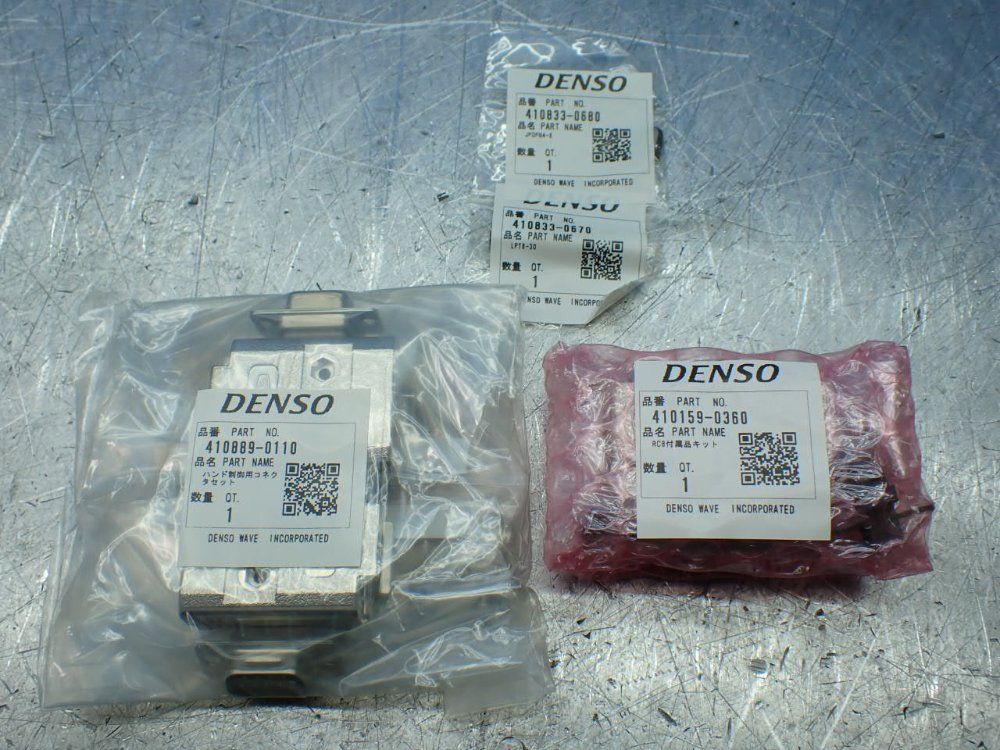 Denso Robot With Controller - Rc8-vpa0-nnnm-ni-nnn