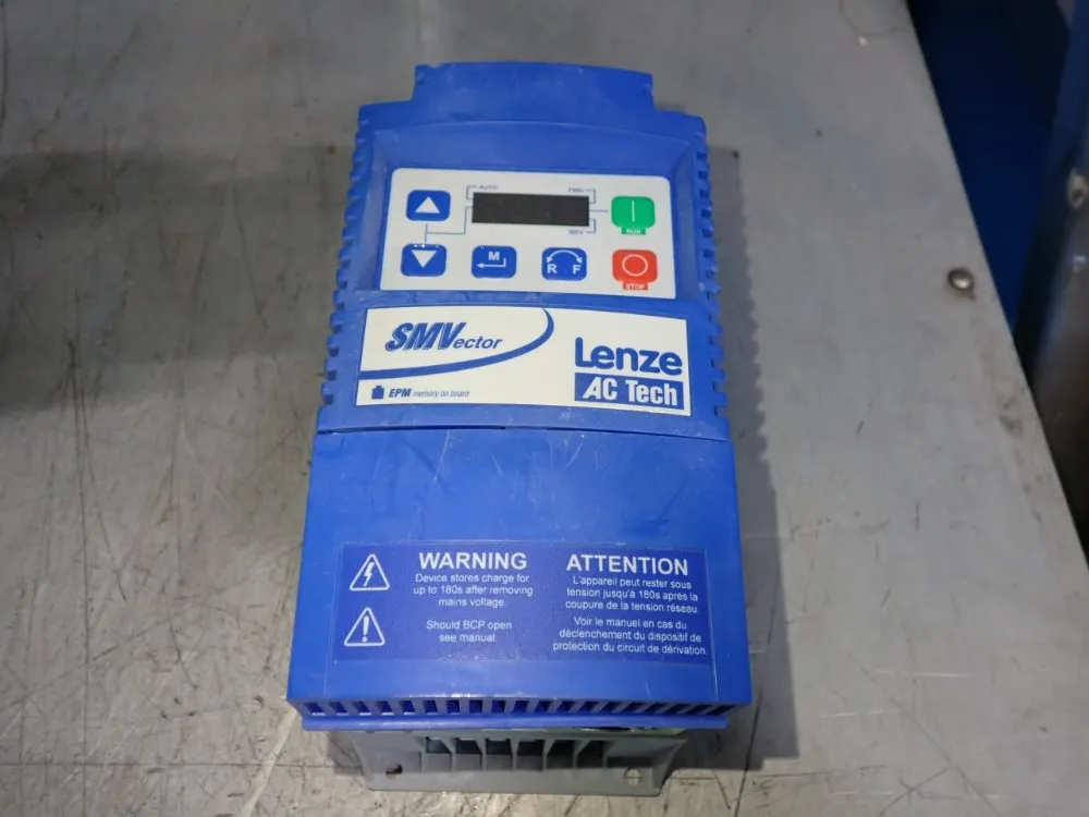 Lenze Inverter - Esv402n04txb