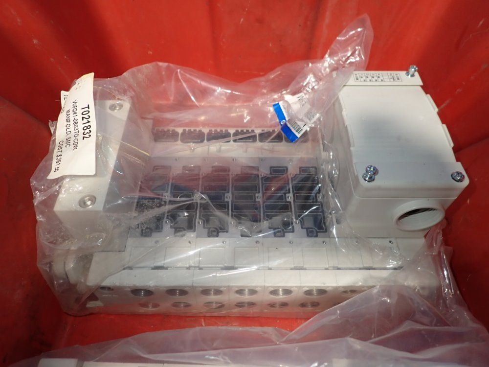 Smc Pnumatic Manifolds - Vv5q41-0803t0-cdw