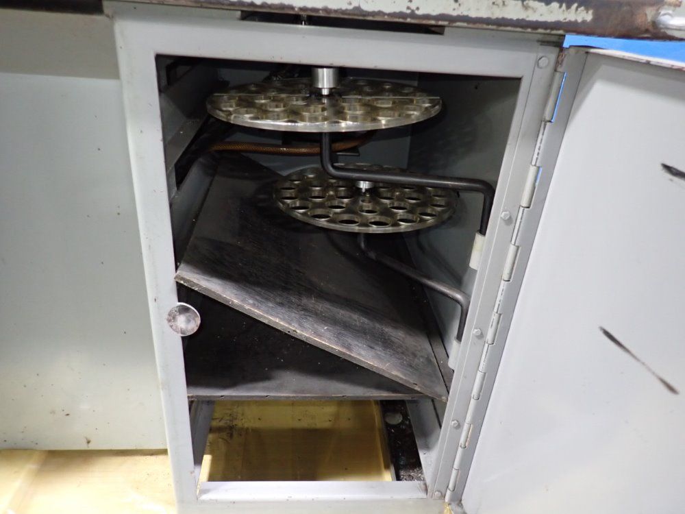 Fair Friend Enterprise Co / Feeler 20" X 10" Lathe - Ftl-618em