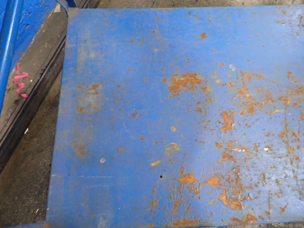 2 @ 30" X 60" Metal Cart