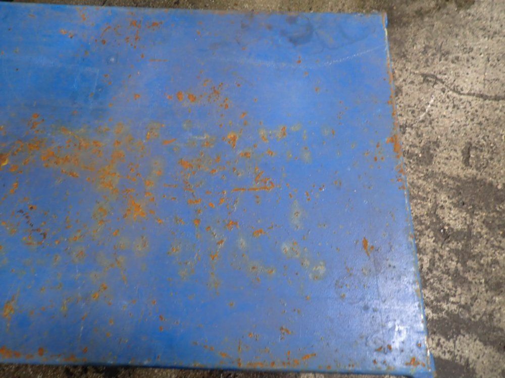 2 @ 30" X 60" Metal Cart