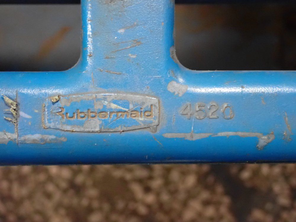 Rubbermaid 2 @ 36" X 24" Cart - 4520