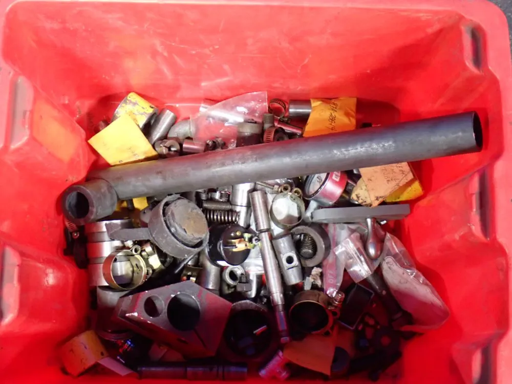 Pipes, Clamps & Gages