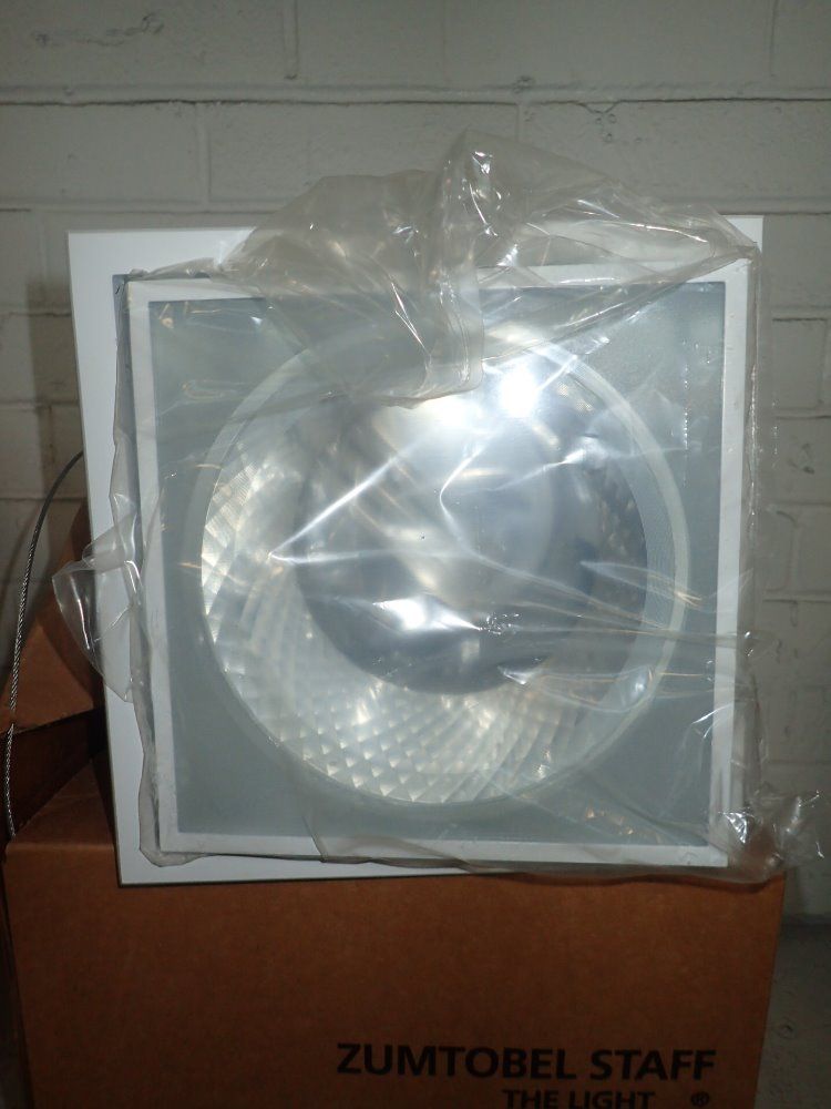 Zumtobel Light Fixture