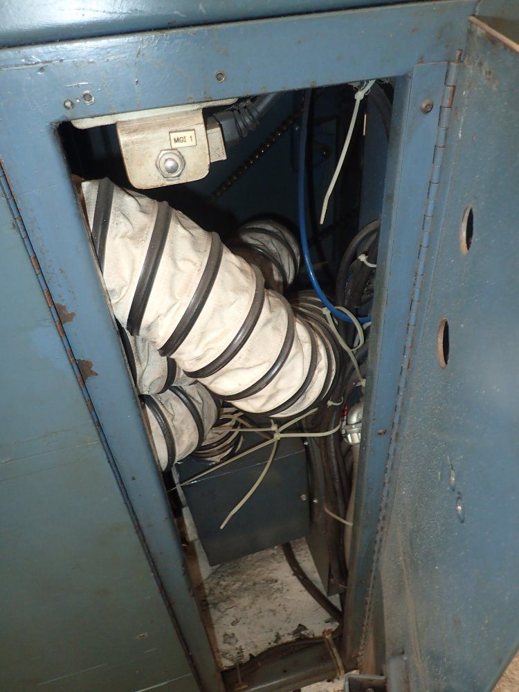 Carson / Burger Convayor Belt