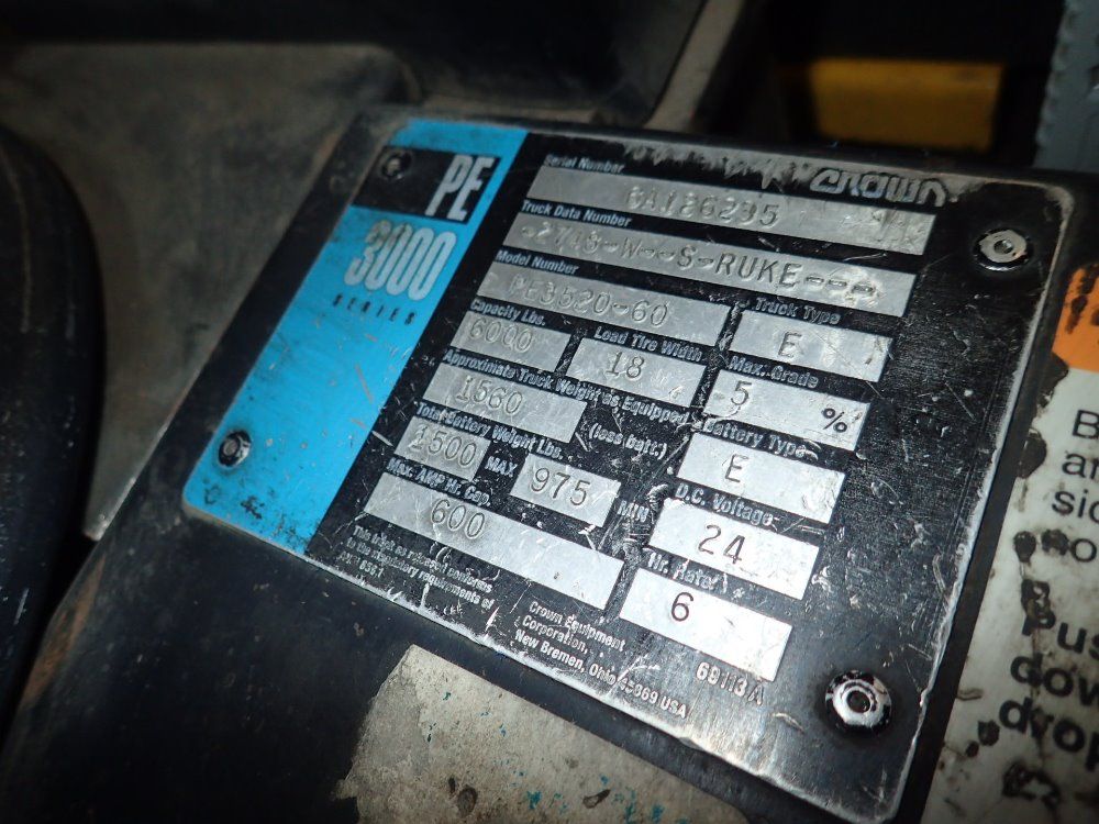 Crown Electric Pallet Jack