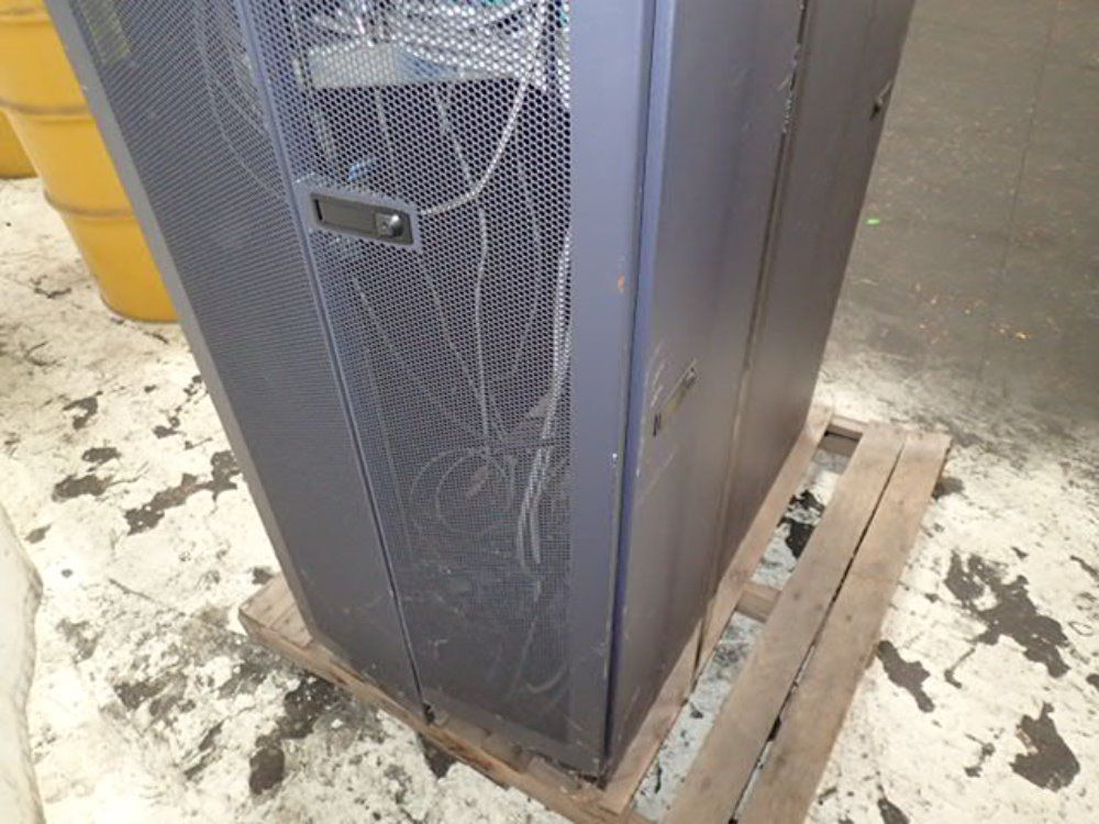 Dell Computer Cabinet