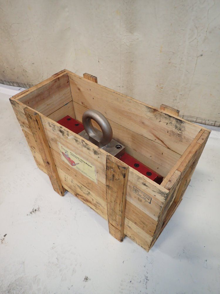 Earth - Chain Lifting Magnet