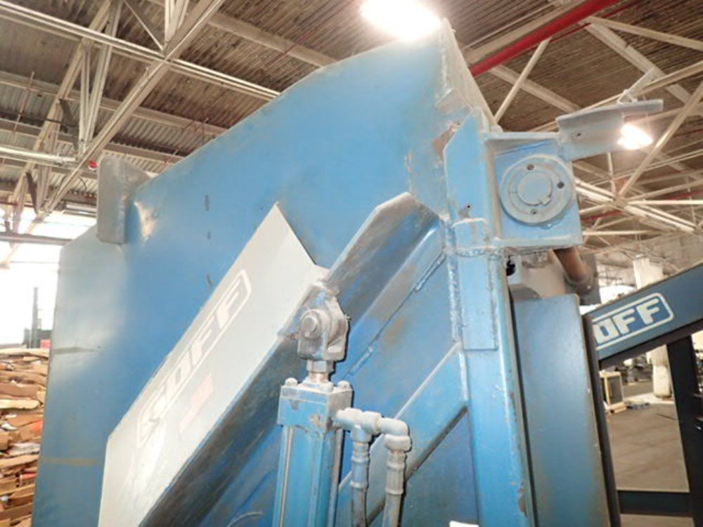 Goff Hydraulic Dumper