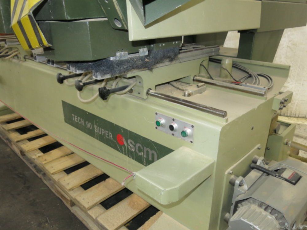 Scm Cnc Router
