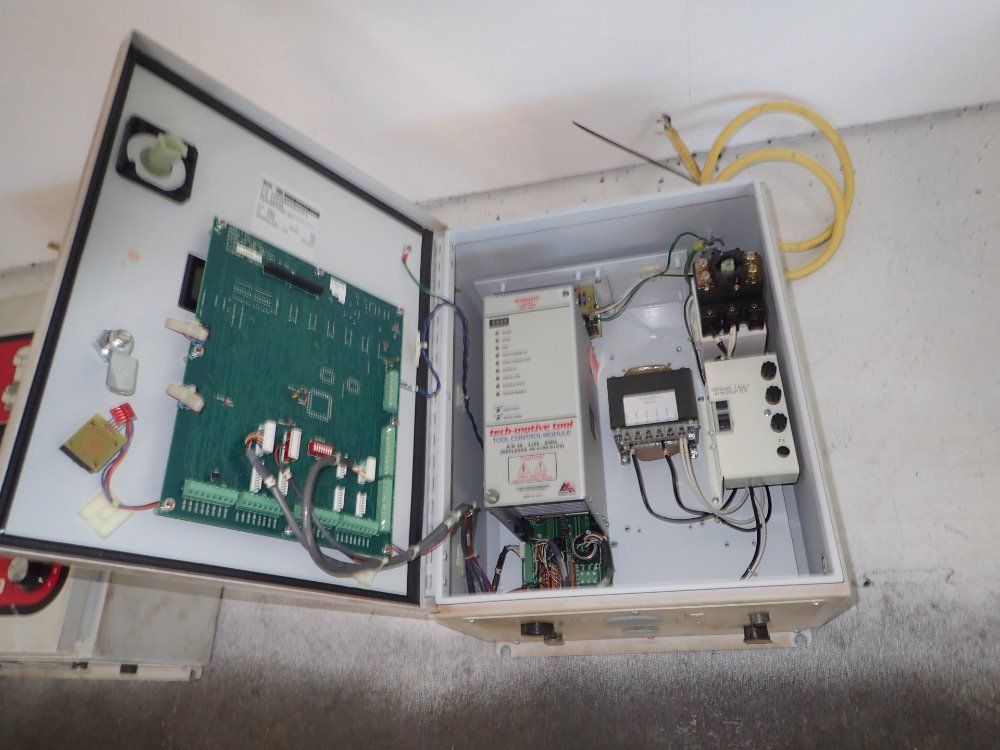 Tech - Motive Tool Monitors / Controller