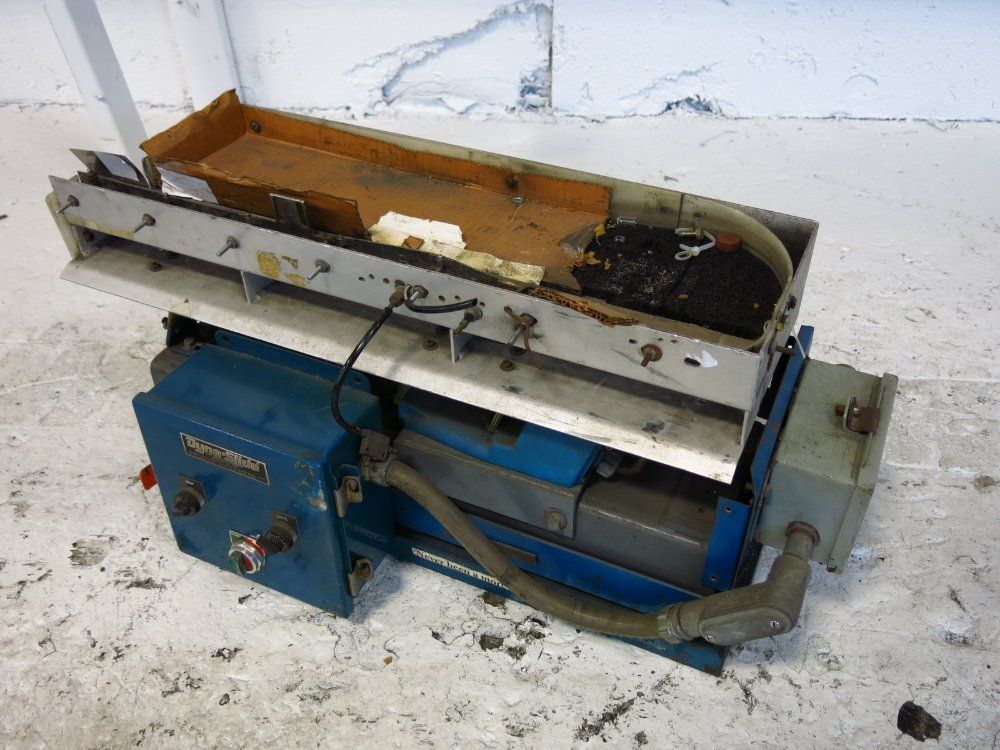 Dyna-slide Vibratory Table/feeder
