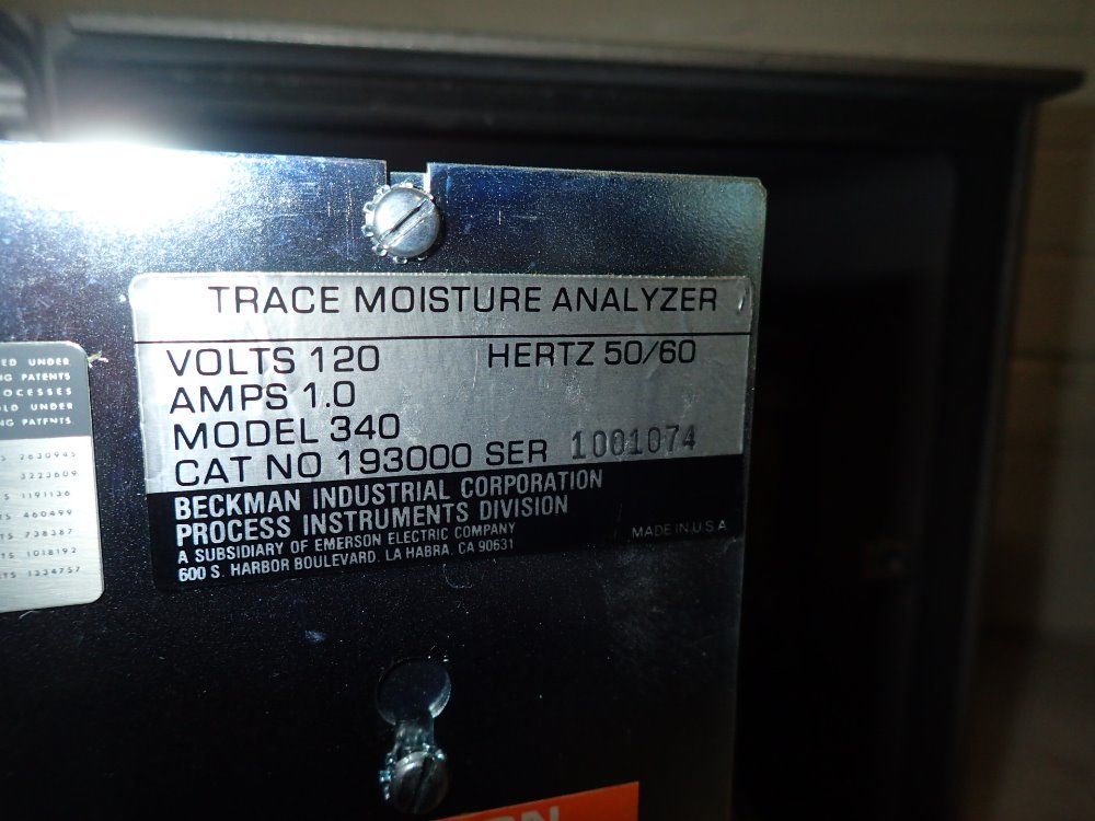 Beckman Mositure Analyzer