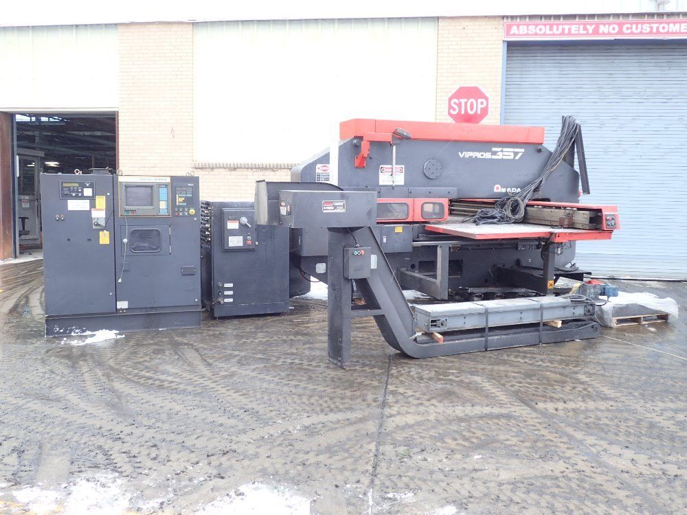 Amada 30 Ton Cnc Turret Punch Press - Vp 305072