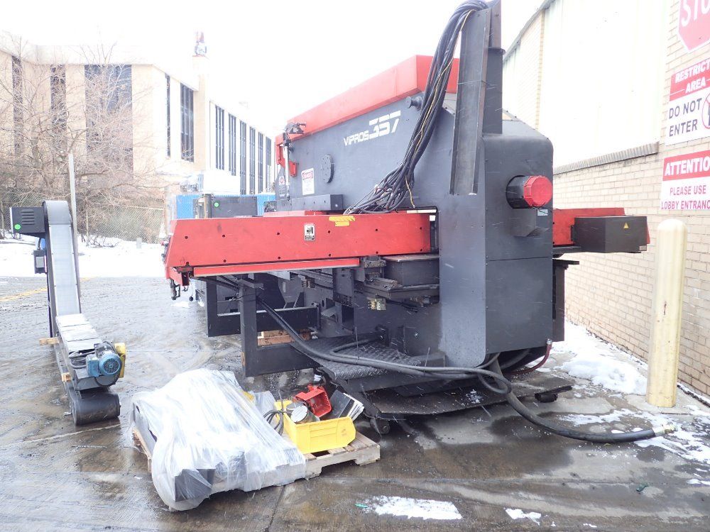 Amada 30 Ton Cnc Turret Punch Press - Vp 305072