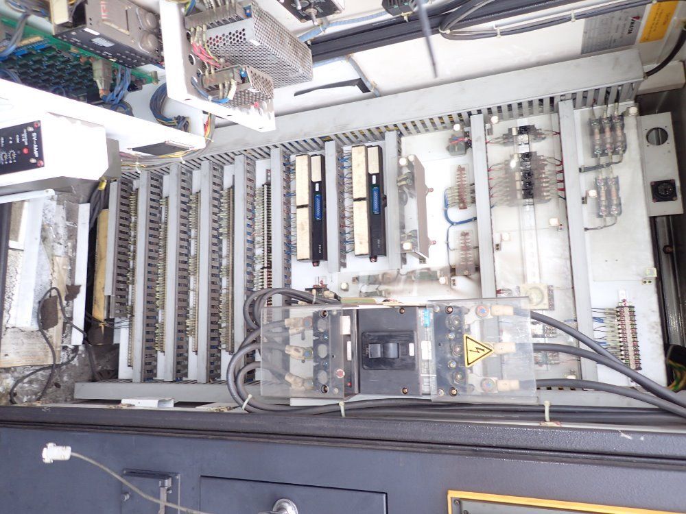 Amada 30 Ton Cnc Turret Punch Press - Vp 305072