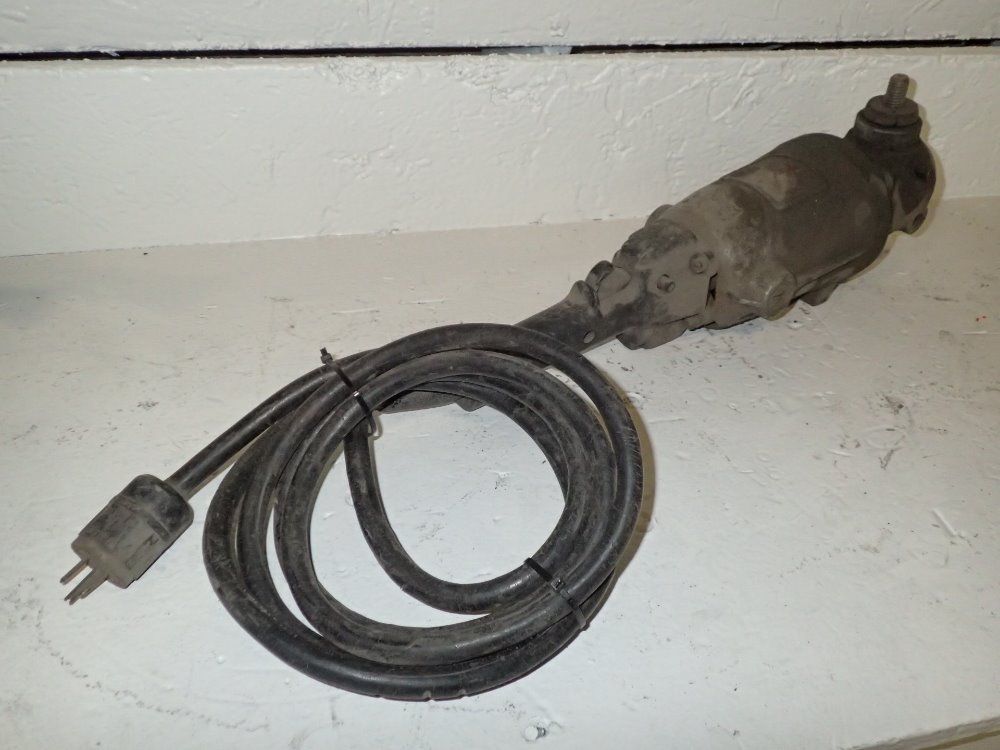 Black & Decker Electric Angle Grinder