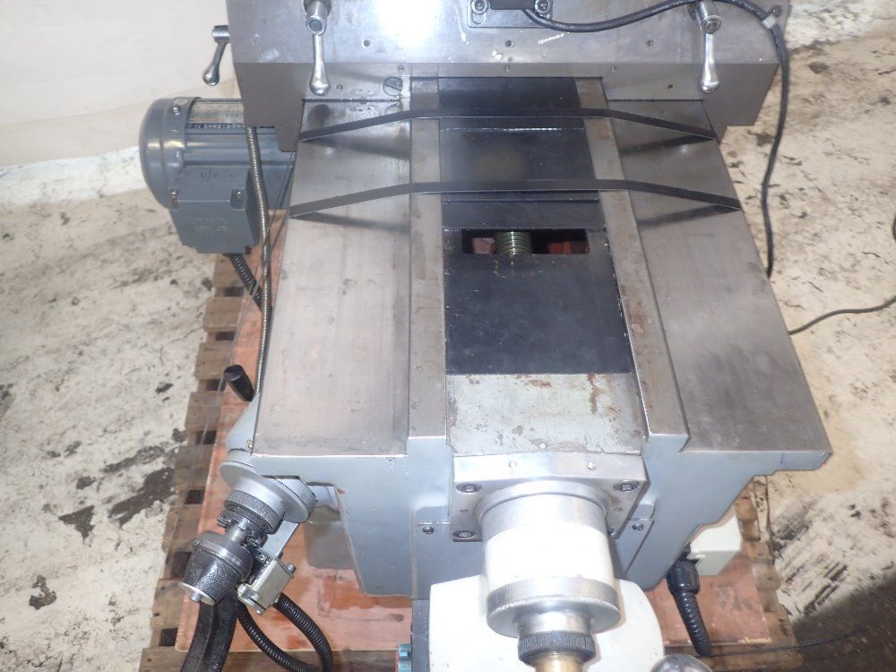 Argo Vertical Turret Mill