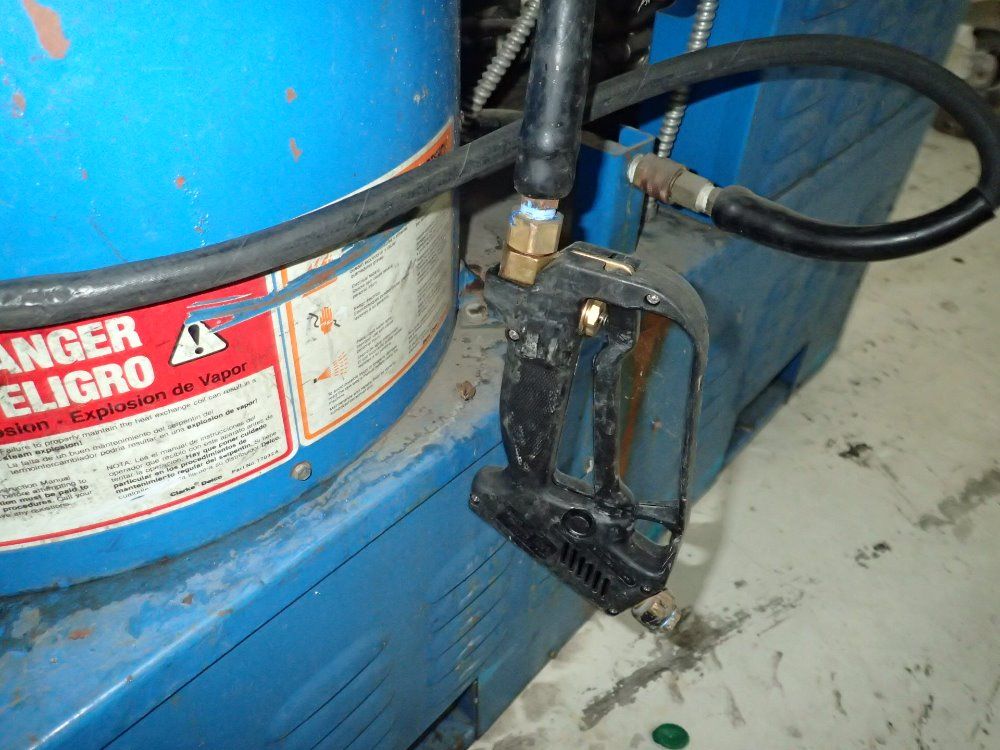 Clark Delco Heated Pressure Washer