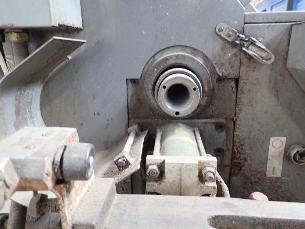 Emi-mec Systems Turret Lathe